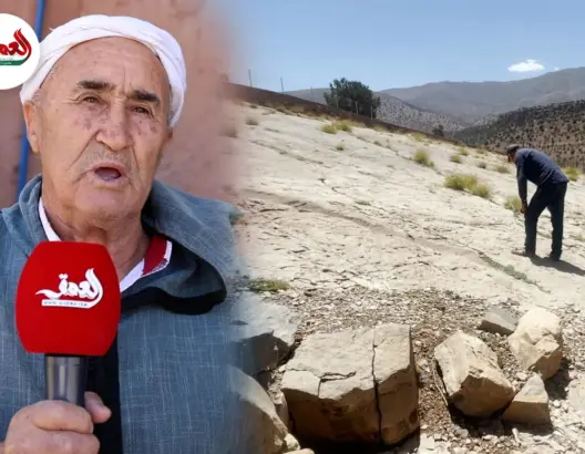 آيت بوكماز وقصة اكتشاف آثار الديناصورات