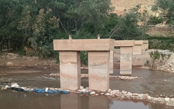 مطالب بفتح تحقيق في تعثر إنجاز قنطرة على واد دادس نواحي تنغير