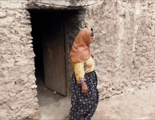 “أحلم ببيت بسيط”.. قصة أم أرملة بقرى ورزازات تواجه الحياة بصبر وأمل (صور)