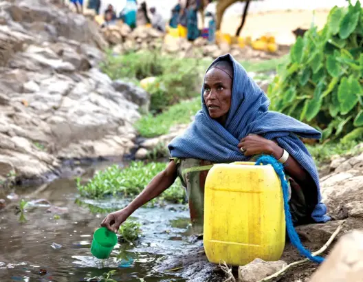 قمة الماء: ثلث سكان إفريقيا دون ماء شروب والقارة بحاجة إلى 30 مليار دولار سنويا