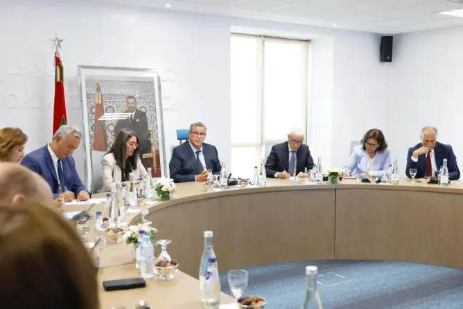 برئاسة أخنوش.. “الأحرار” يصادق على مقترحاته للانتخابات ويستنكر “الحملات المغرضة” ضد المغرب