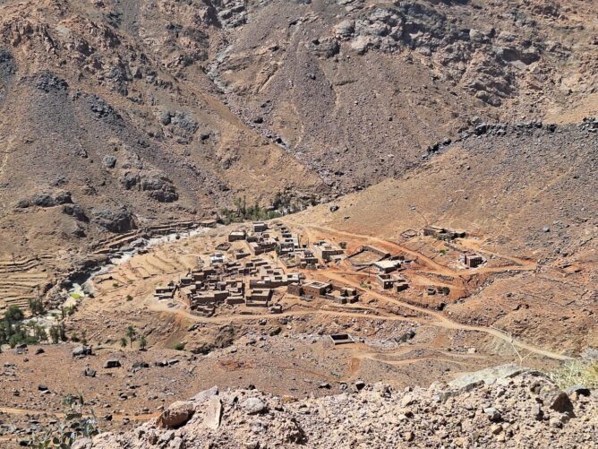 دوار "لمدينت أنيسي" بتازناخت