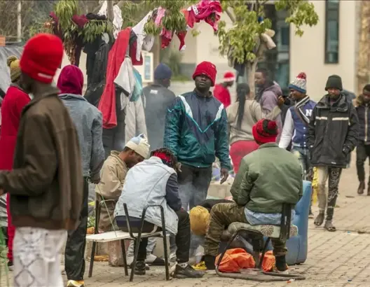 هواجس أمنية ومطالب بالترحيل.. عنف المهاجرين الأفارقة يضع التعايش أمام اختبار صعب