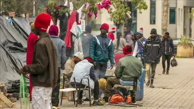 هواجس أمنية ومطالب بالترحيل.. عنف المهاجرين الأفارقة يضع التعايش أمام اختبار صعب