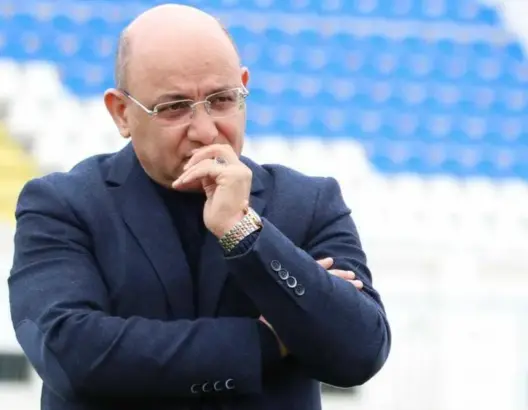 جماهير الطاس وأبناء الحي المحمدي يطالبون برحيل المنفلوطي
