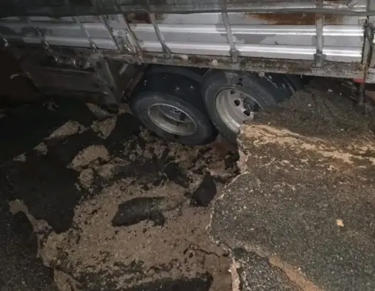 انهيار قنطرة يقطع طريقا وطنية بين الرشيدية وكلميمة