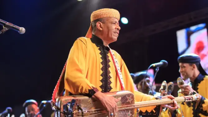 وفاة المعلم مصطفى باقبو أحد أبرز رواد فن “كناوة”