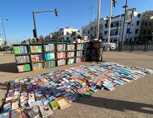 الكتب المستعملة في أكادير.. ملاذ الأسر لتخفيف عبء الدخول المدرسي