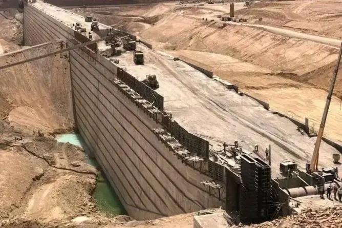 المغرب يعتزم إحداث 155 سدا جديدا لمواجهة التراجع المقلق في حصة الفرد من المياه