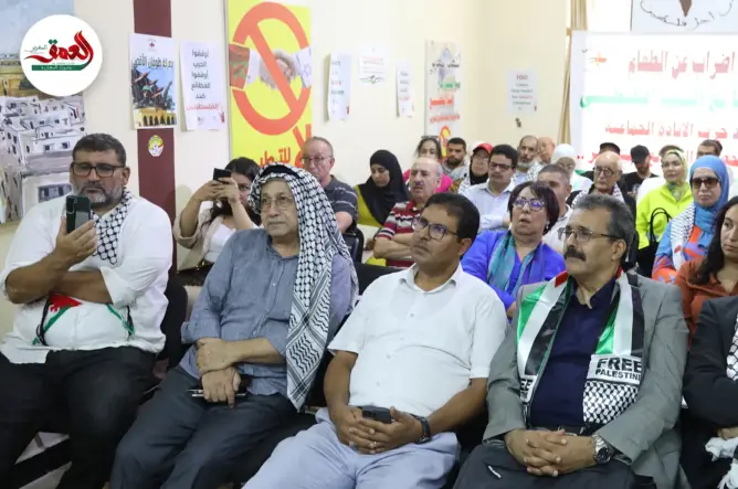 حقوقيون وسياسيون يضربون عن الطعام بالرباط تضامنا مع غزة
