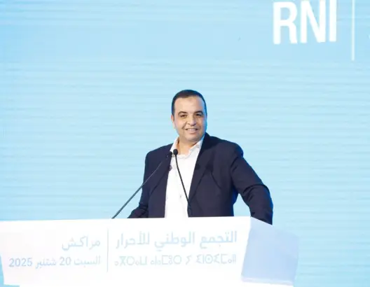 بايتاس: لا نشتكي من “التماسيح والعفاريت”.. والمعارضة لا تُبنى على “اللايفات” 