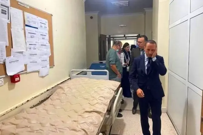 نقابة: إجراءات خارج القانون تفرغ مستشفى أكادير من أطره والوزارة مطالبة بالتدخل