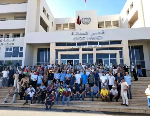 جامعة الصحة تدافع عن حقوق عمال النظافة وتتهم شركات مناولة بـ “التغول”