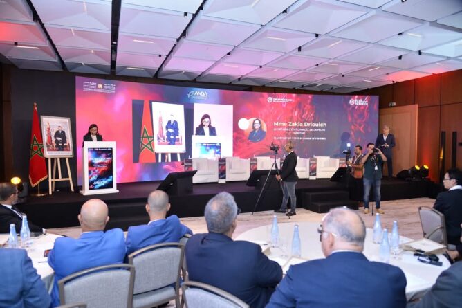 الرباط تحتضن الحوار الوطني حول تنمية الطحالب البحرية.. والمغرب يسعى لخلف ألف منصب شغل