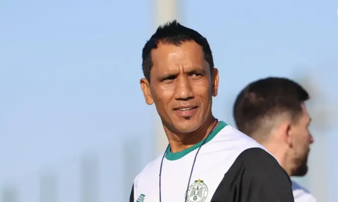 خاص.. مدرب الرجاء الجديد يرفع سقف التحدي: سننافس بضراوة لحصد الألقاب