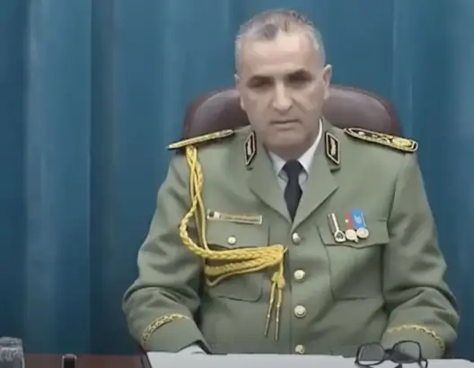 رئيس المخابرات الجزائرية السابق يفر إلى إسبانيا هربا من “مؤامرة اغتيال”