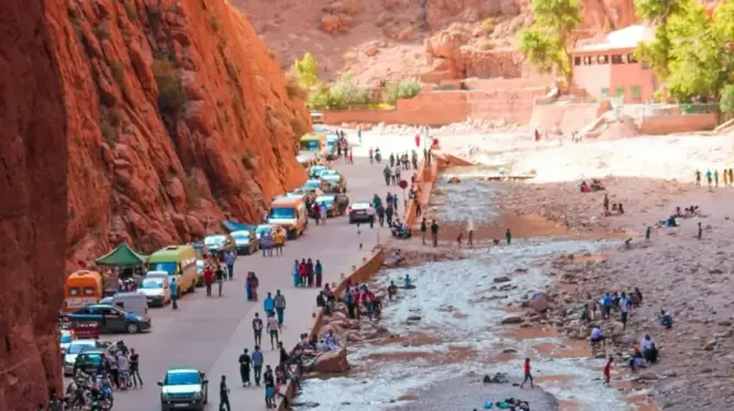 إلغاء صفقة لتأهيل مضايق تودغى نواحي تنغير يجر وزيرة السياحة للمساءلة بالبرلمان
