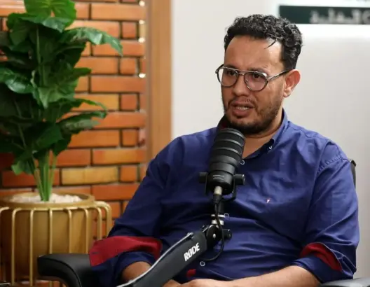 إثري يوثق تعثر إعادة إعمار الحوز في كتاب جديد حول معاناة ضحايا الزلزال
