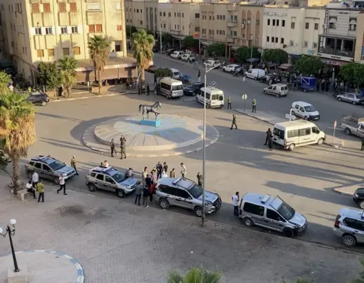 جماعة تيسة بتاونات تطرد عامل نظافة لمشاركته في وقفة احتجاجية