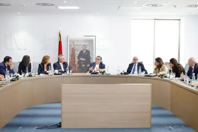 دعا الشباب للحوار.. الأحرار يعلن تفهمه لتعبيرات الشباب ويرفض محاولات “السطو السياسي”