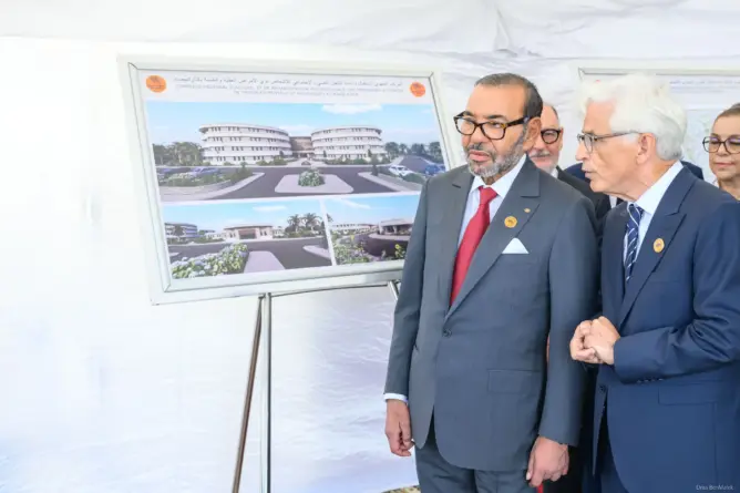 سيُنجز خلال عامين.. الملك يطلق بمديونة مشروعا تضامنيا للمرضى النفسيين والعقليين
