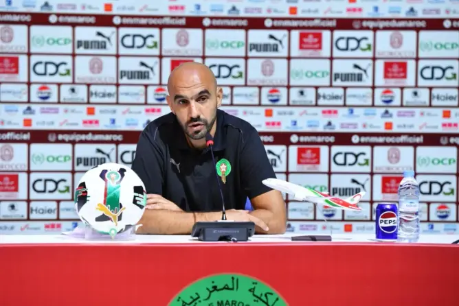 الركراكي: الكرة الوطنية وصلت إلى مستوى عالٍ.. وأهنئ الجميع بالانتصار الـ16 على التوالي
