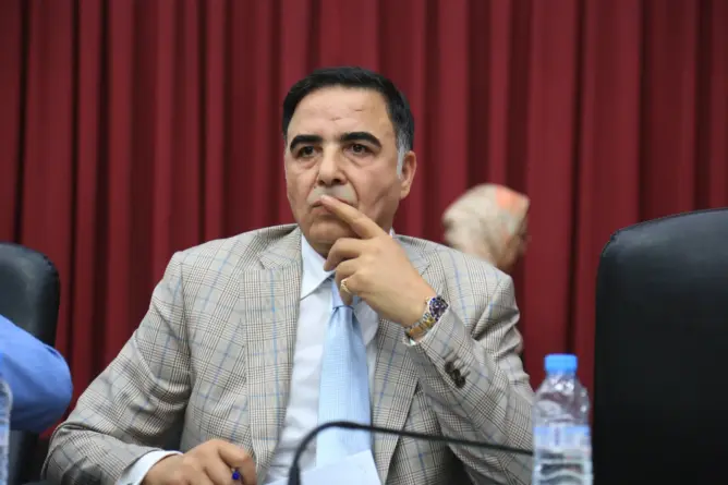 حيرة نائب من الأغلبية.. خطاب معلّق في فراغ الثقة