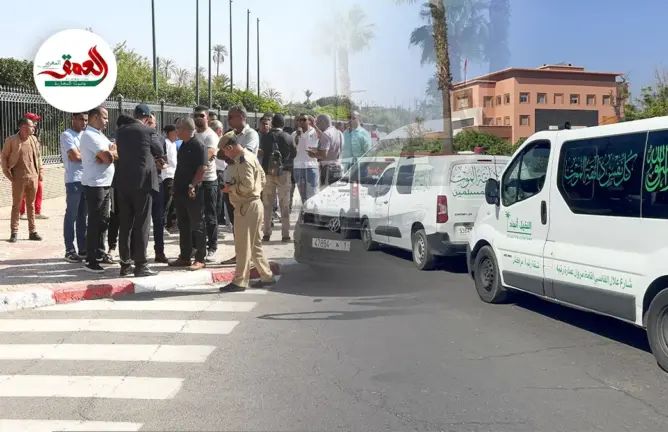 سائقي سيارات الإسعاف بمراكش يحتجون على تفويت صفقة نقل الأموات والجرحى لشركة واحدة