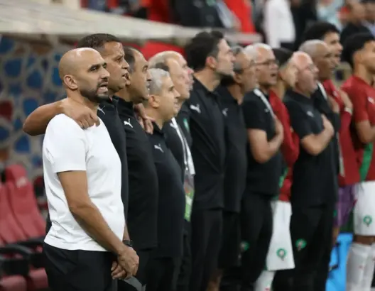 الركراكي يلاحق 5 مواهب أوروبية لتعزيز قوة “الأسود” في مونديال 2026