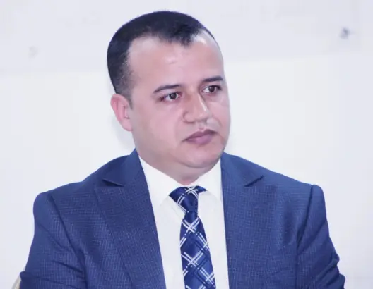 الثقة تبنى ولا تعطى ولا ديمقراطية بدون ديمقراطيين ولا سياسة بدون أخلاق