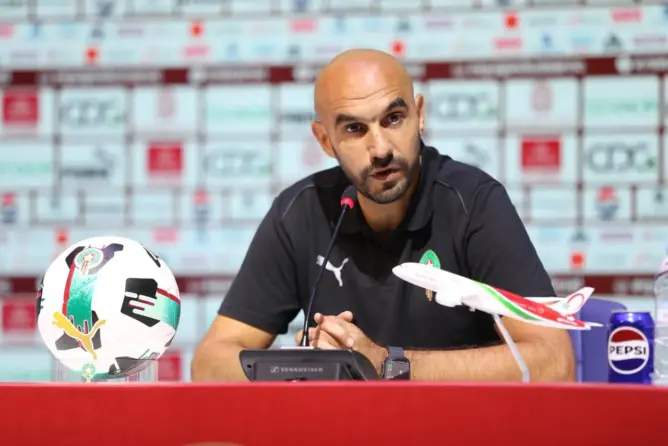 أضواء كاشفة: إلى الركراكي.. آنَ لك أن تُوسِع صدرك وتتّعِظ من ديشان