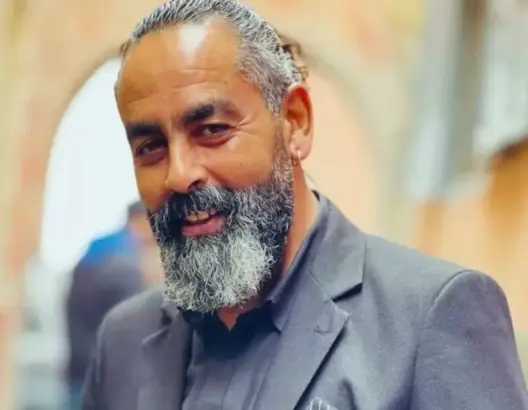 ضريف يزاوج بين المسرح والسينما في موسم جديد.. ويعتبر “الشللية” إضعافا لإنتاجات المغرب