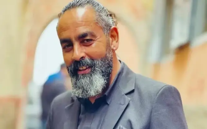 ضريف يزاوج بين المسرح والسينما في موسم جديد.. ويعتبر “الشللية” إضعافا لإنتاجات المغرب