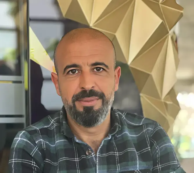 قبل صافرة الكان ودون اللجوء لتقنية الفار