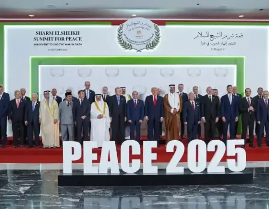 التوقيع رسميا على وثيقة إنهاء حرب غزة.. وترامب: لن تحدث حرب عالمية ثالثة في الشرق الأوسط