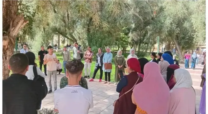 طلبة “إجازة التميز في العمل الاجتماعي” يحتجون ببني ملال للمطالبة بسلك ماستر