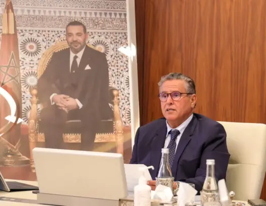 أخنوش يرخص لوزارة الصحة بإصلاح 91 مركزا استشفائيا عبر الصفقات التفاوضية