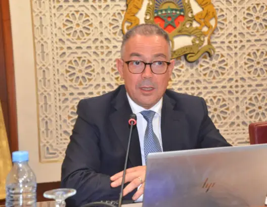 السيارات والفوسفاط ينعشان الاقتصاد المغربي.. ولقجع: فائض الميزانية يفوق 36 مليار درهم