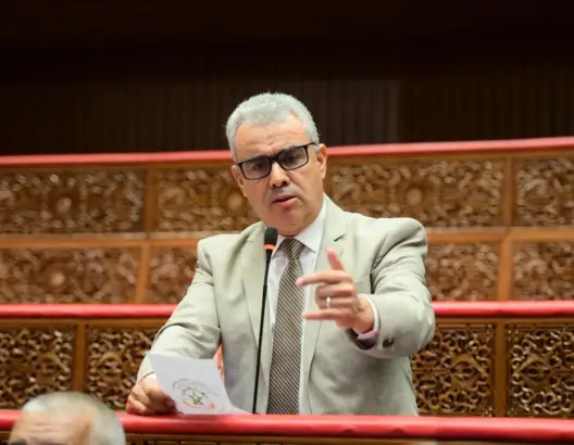 السطي: وزارة التعليم “قبلة للاحتجاج” ..والتوقيع على الاتفاقيات لا يعني حل “الأزمة”