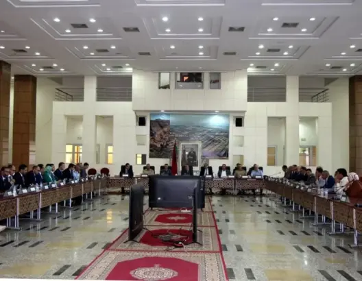 والي بني ملال يدعو إلى تحيين مخطط مكافحة آثار موجة البرد