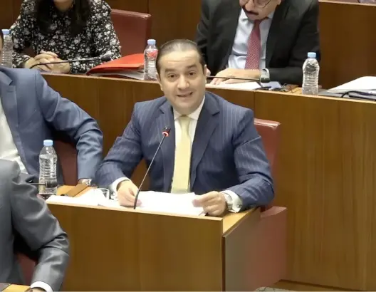 الأحرار يهاجم المعارضة: تمارس “الكذب والتضليل” وتزرع الإحباط في نفوس المغاربة