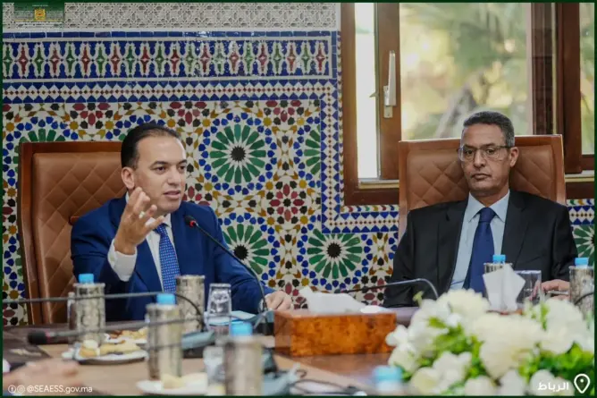 ضمنها القفطان والزليج.. السعدي يعلن خطة رقمية لحماية الصناعة التقليدية من الاندثار