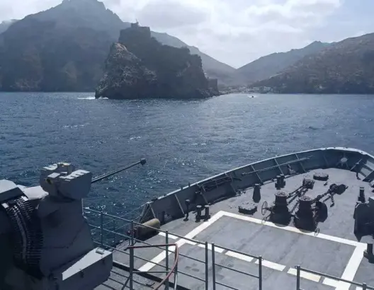 إسبانيا تنشر سفينة دورية لتأكيد سيادتها على الجزر المتنازع عليها مع المغرب