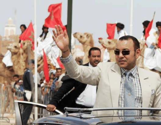 زيارة محمد السادس لمدينة العيون