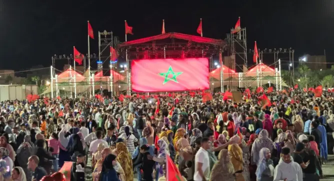احتفالات عارمة بالمدن المغربية بعد تبني مجلس الأمن لقرار تاريخي لصالح الحكم الذاتي بالصحراء