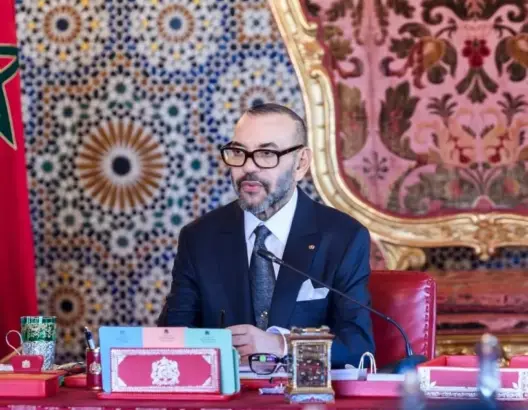 مبادرة الحكم الذاتي.. محمد السادس مهندس التحول الاستراتيجي في مسار تكريس مغربية الصحراء