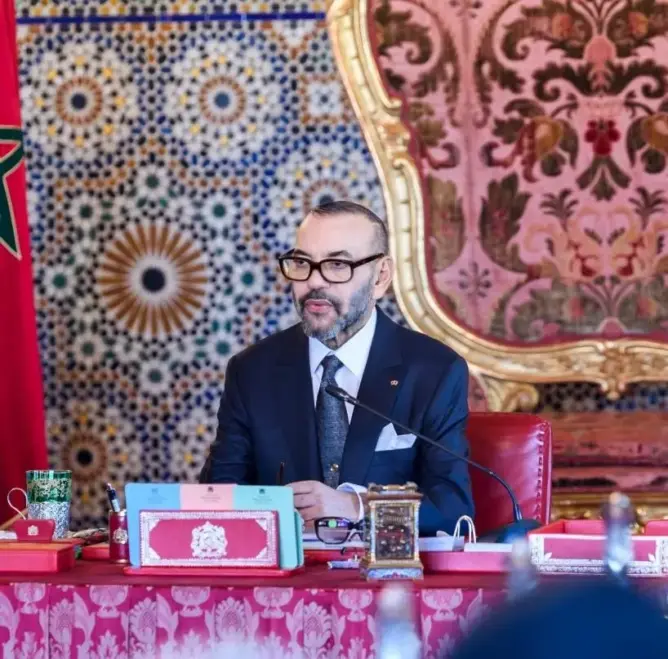مبادرة الحكم الذاتي.. محمد السادس مهندس التحول الاستراتيجي في مسار تكريس مغربية الصحراء
