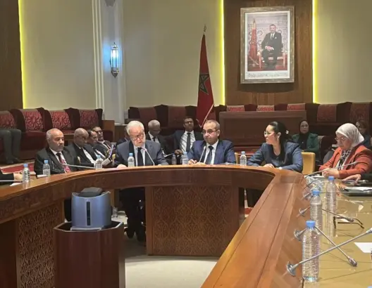 الأمانة العامة للحكومة تطلق مبادرات لتفعيل الأمازيغية ضمن المنظومة القانونية الوطنية