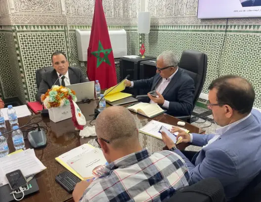 فجرتها “العمق” .. وكالة تنفيذ المشاريع بالبيضاء تقر بتحويل موظف لمبلغ مالي لحسابه الخاص