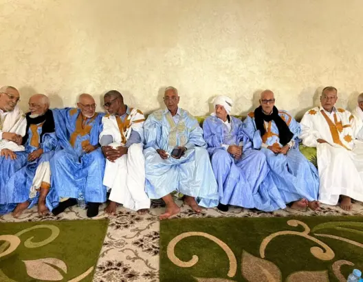 قبيلة الأنصار أولاد تيدرارين تشيد بقرار مجلس الأمن وتجدد ولاءها للملك